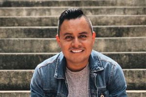 Según Abner Lima, el tema está dirigido a toda persona que en algún momento ha dudado de que Dios.