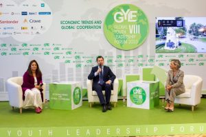 El Palacio de la Magdalena de Santander (España) es sede de las sesiones de trabajo de la VIII edición del Global Youth Leadership Forum.