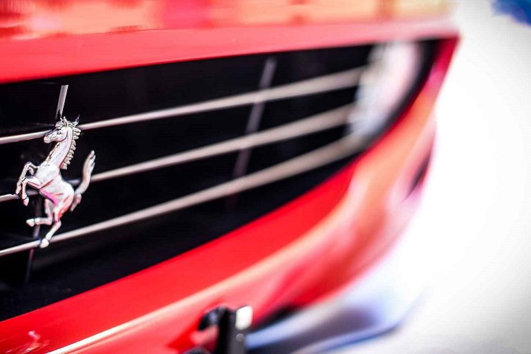 La empresa italiana vendió 13,200 unidades durante 2022, con precios desde los 200,000 euros (211.000 dólares) hasta 2 millones de euros.