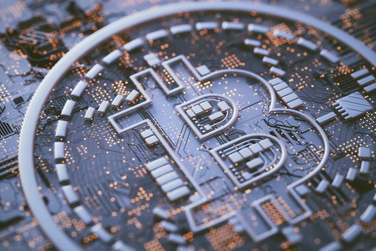 Dada la descentralización de Blockchain, es crucial para custodios verificar el historial de transacciones de los criptoactivos recibidos.