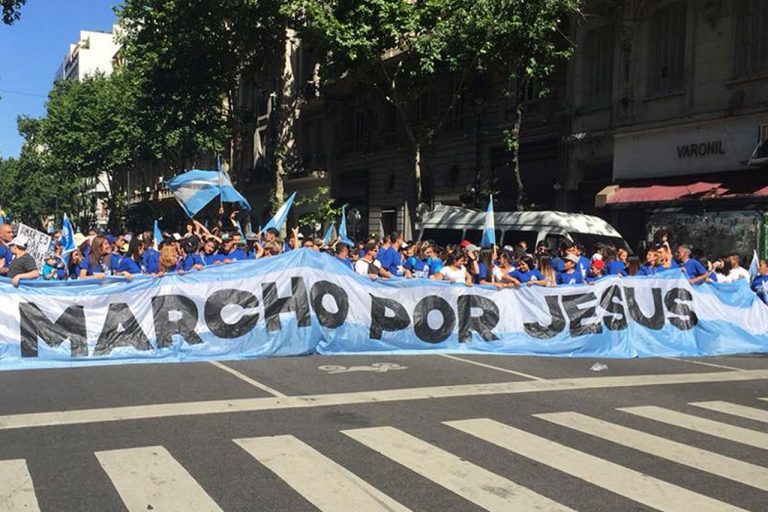 Se calcula que para 2050, habrá 3,000 millones de cristianos.