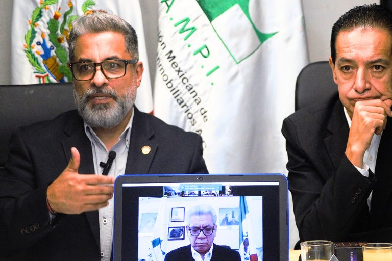 El marketplace puede generar reportes comparativos de mercado a través del uso de la Inteligencia Artificial.