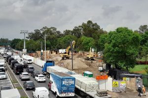 El gobierno de la CDMX, que preside Morena, pretende vender un proyecto comercial para transformar el Bosque de Chapultepec en un parque de diversiones.