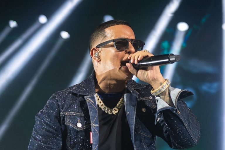 En la actualidad vemos que las personas siguen convirtiéndose a diferentes grupos, sin embargo, la comunidad cristiana evangélica sigue creciendo.