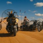 Con los escenarios postapocalípticos envueltos de violencia, gasolina y balas, esta nueva saga de Mad Max se centra en la esperanza, por tonta y lejana que parezca.