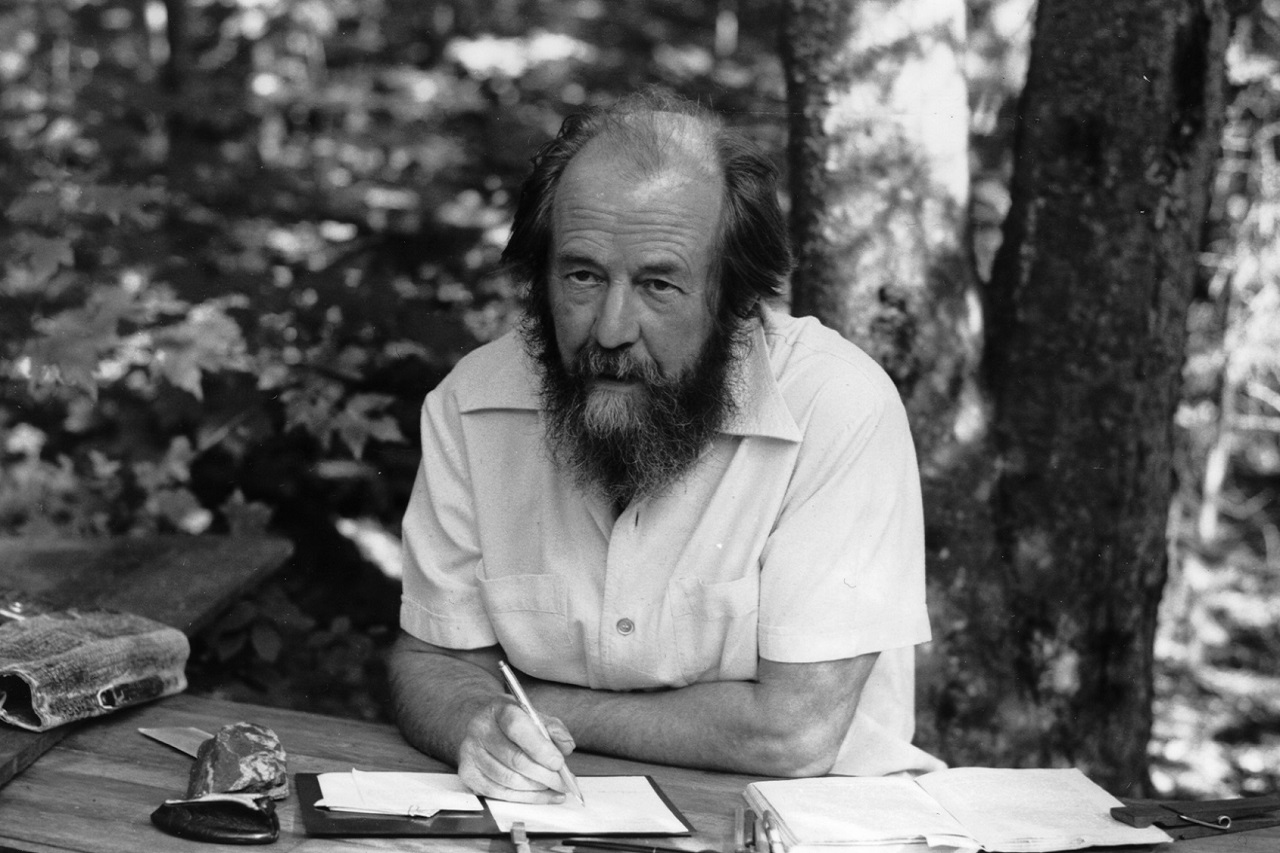 Tras el colapso de la Unión Soviética, Solzhenitsyn regresó a Rusia en 1994.