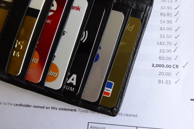 El Programa de Educación Financiera y Negocios de Banco Azteca, explica en que consiste este nuevo formato.