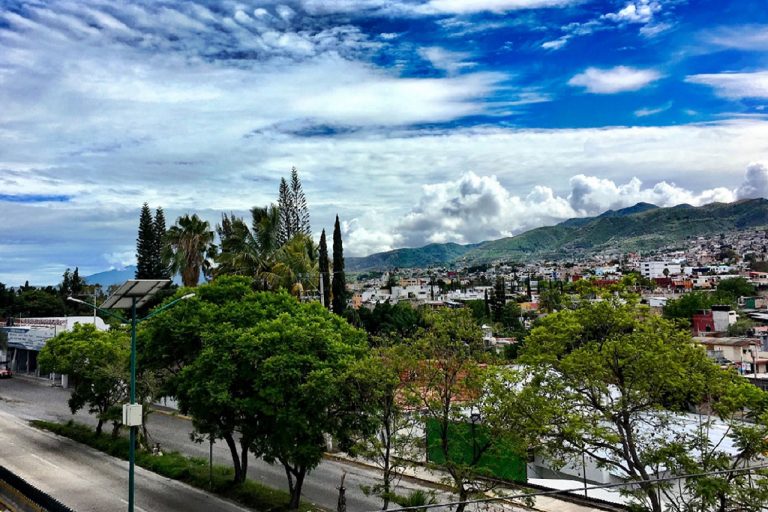 El pastor mencionó que los problemas que aquejan a Chilpancingo, se resuelven “dando a conocer a Jesús, el Hijo de Dios”.