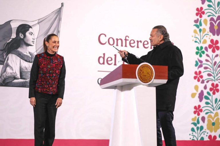 Romero Oropeza, quien prácticamente no ha tenido contacto con la prensa, informó que la institución tiene una cartera de 6.2 millones de créditos, de los cuales 4 millones fueron otorgados en condiciones de altas tasas.