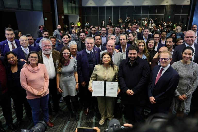 Alejandro Encinas no tendría recursos para impulsar a la ex Seduvi, ahora llamada pomposamente Metrópolis.