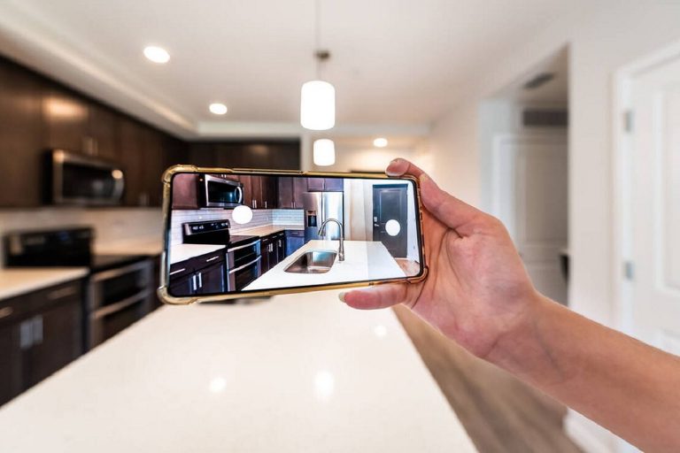 Me mantengo vigente porque evoluciono. Aprendo, me actualizo, observo lo que hacen otros países y traigo lo mejor a mi zona. Sé que lo que me trajo hasta aquí, no me llevará al siguiente nivel.