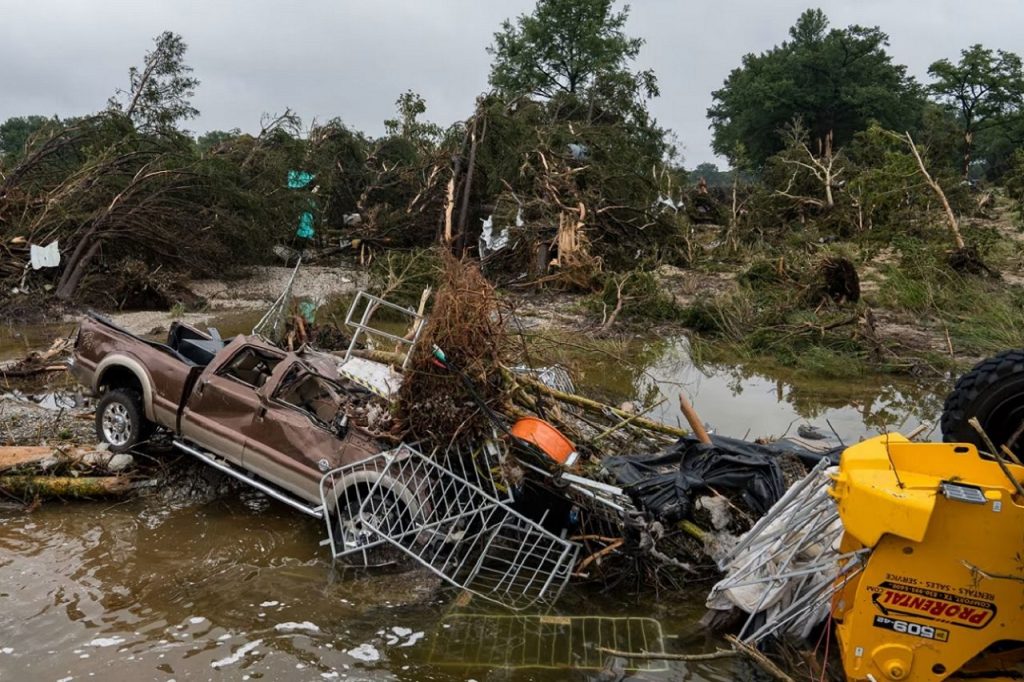 Las inundaciones devastaron el viernes la región conocida como 'Hill Country', a las afueras de San Antonio