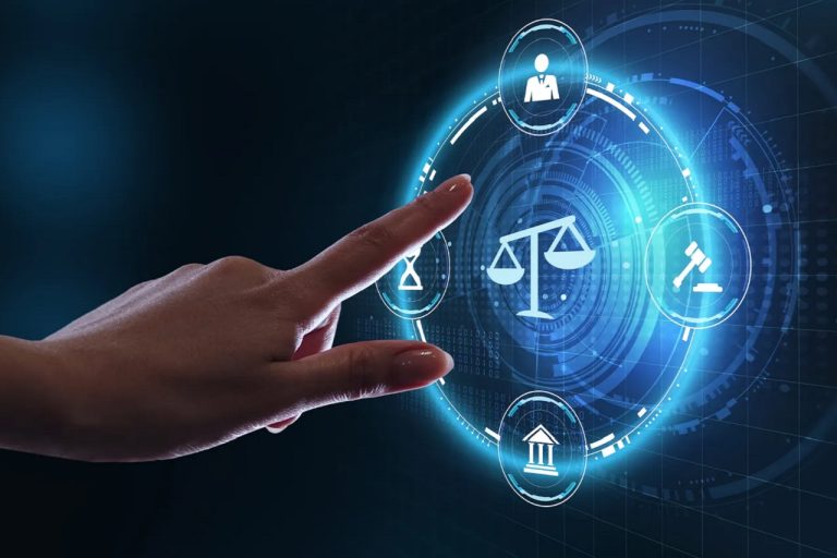 De acuerdo con cifras de Latam LegalTech Report 2024, se espera que las soluciones legales digitales crezcan 40% en México hacia 2027.