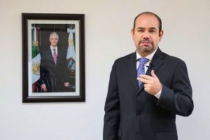 La SEP de Mario Delgado Carrillo, nuevamente está en el ojo del huracán, tras mantener en su cargo a Israel Jerónimo López.