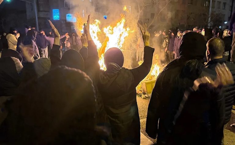 Es importante destacar que la sociedad de Irán tiene una complejidad muy diversa.