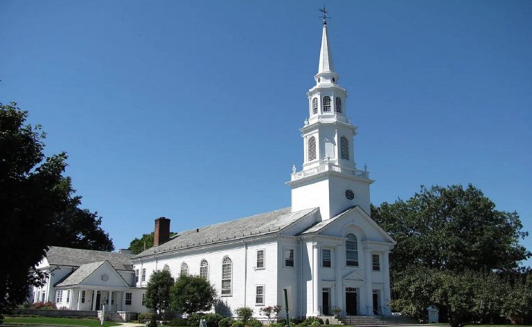 Lo religioso se transforma en el campo de batalla de grandes contradicciones y conflictos sociales y políticos, donde evidentemente, todos son “hijos de Dios" e “iguales frente a Él”, pero lamentablemente hay quien estar convencido de que algunos son más iguales.