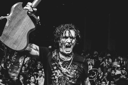 Masters of Business es un espacio diseñado para profesionales que ya operan —o buscan dar un salto serio— dentro del negocio musical