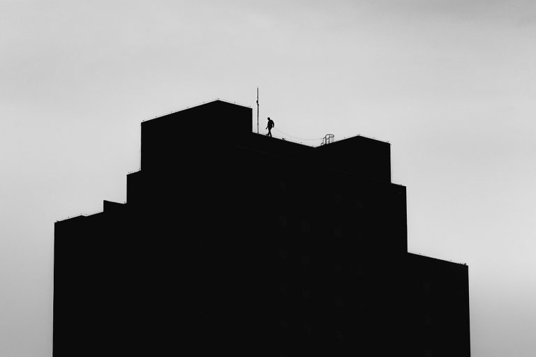 La Ley Fintech ha mutado de ser una promesa de vanguardia a consolidarse como un mecanismo de preservación de privilegios para el sector tradicional.