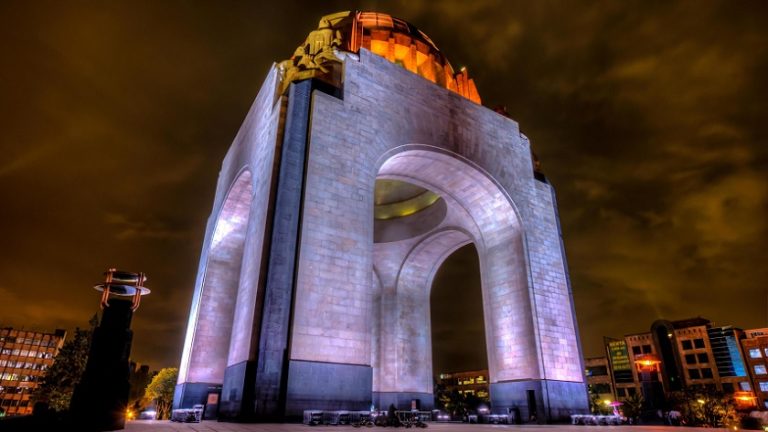 Marcha Nacional por la Paz 2026 que organizan los evangélicos de la CDMX cambia de sede al Monumento a la Revolución.