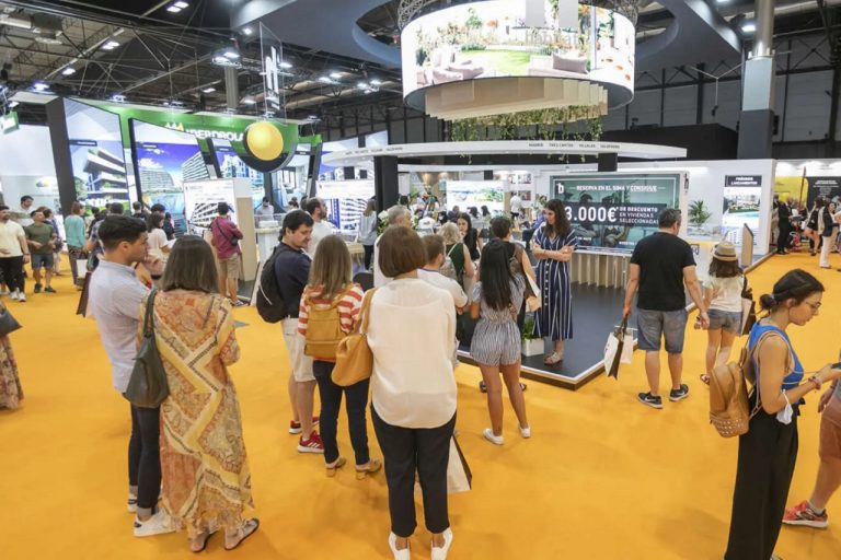 La experiencia de Grupo Foret en la implementación de herramientas tecnológicas ayuda a fortalecer la transparencia, confianza y eficiencia en procesos de inversión inmobiliaria.