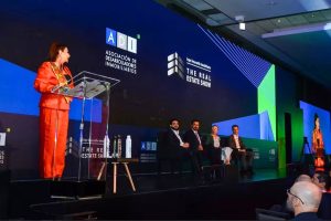 Entre las firmas que fueron sancionadas están Grupo Danhos, GICSA, Liverpool, Acosta Verde, Chedraui, DMI, ARYBA1, la Asociación de Desarrolladores Inmobiliarios (ADI).