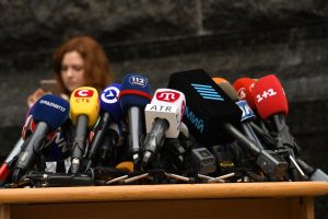 Ante este enorme reto de escuchar, actualizar nuestros medios con mejores técnicas y abordar más temas sociales que involucren a nuestro prójimo, hacemos un llamado a asistir al Primer Conversatorio Nacional de Periodismo Cristianos ante la Sociedad 2026.