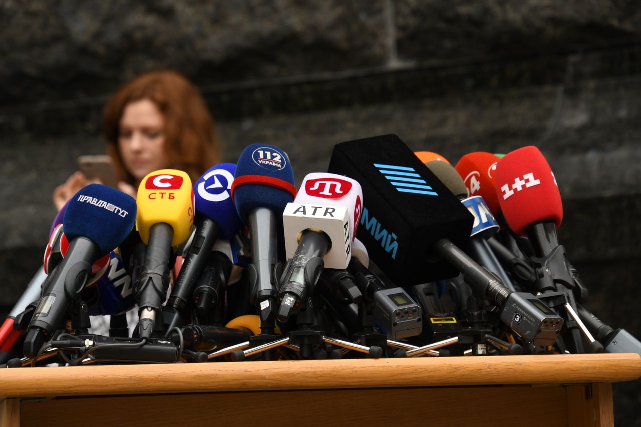 Ante este enorme reto de escuchar, actualizar nuestros medios con mejores técnicas y abordar más temas sociales que involucren a nuestro prójimo, hacemos un llamado a asistir al Primer Conversatorio Nacional de Periodismo Cristianos ante la Sociedad 2026.