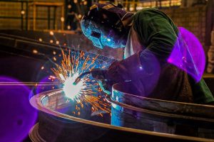 Ozaru y Púrpura AI prevén que las organizaciones que logren adaptarse a las nuevas dinámicas de la fuerza laboral de primera línea tendrán una ventaja competitiva importante.