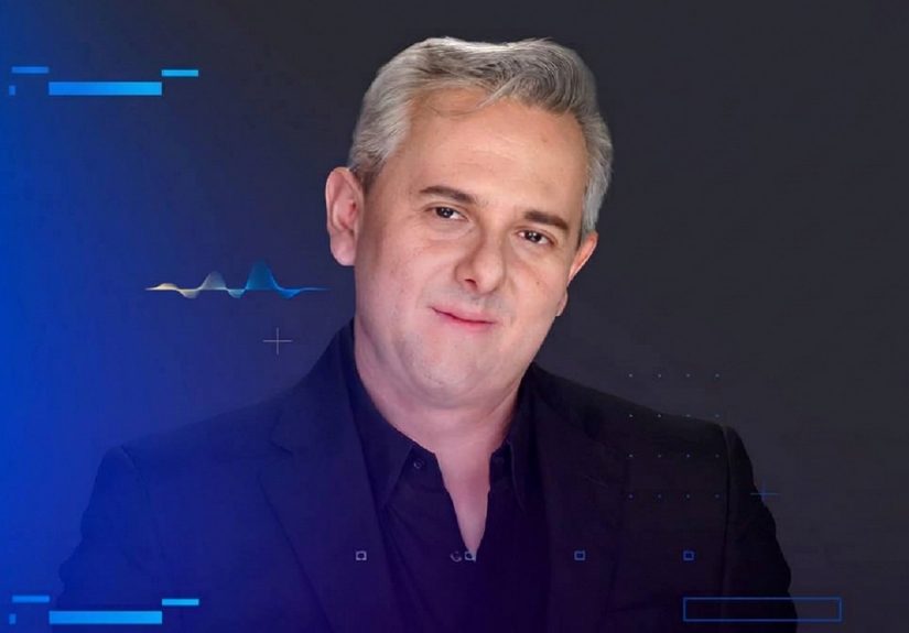 Luis Cárdenas dijo que no vale la pena desgastarse por los políticos. “No vale la pena desgastarse por una clase política tan derruida, tan asquerosa, tan reprobable como la que tenemos. Valemos más los ciudadanos, ay, perdóneme. Valemos más, mucho más los ciudadanos”.
